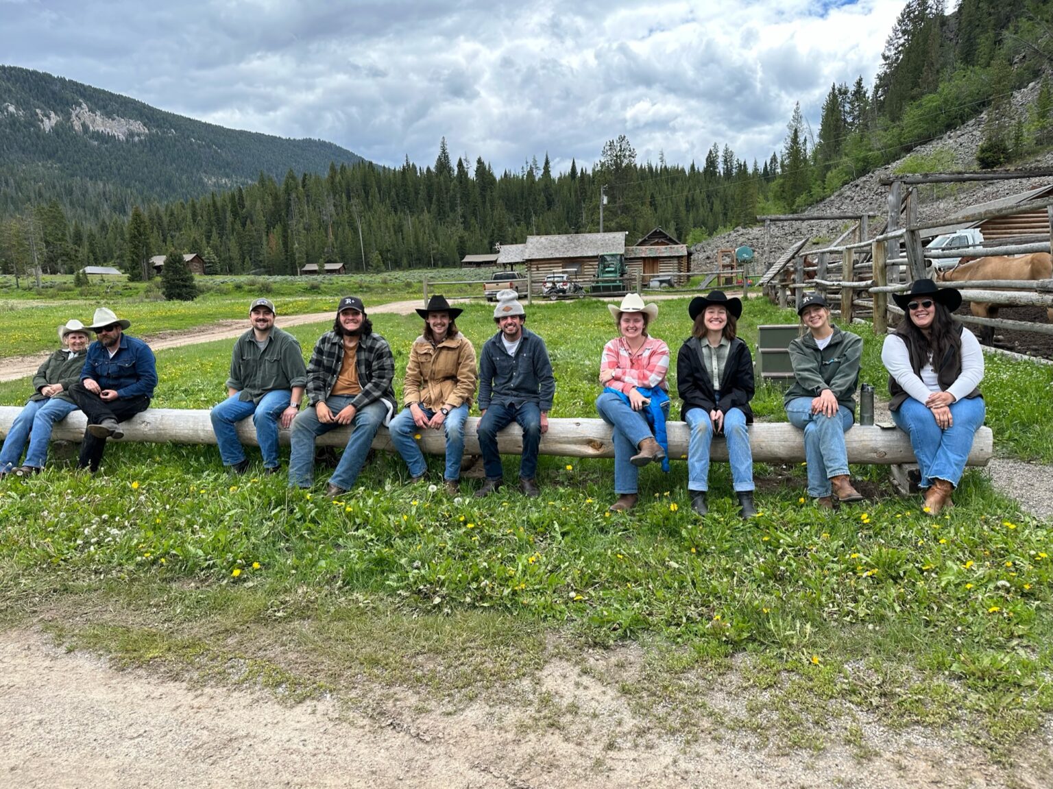 Jobs at Elkhorn Ranch. Join our Summer crew